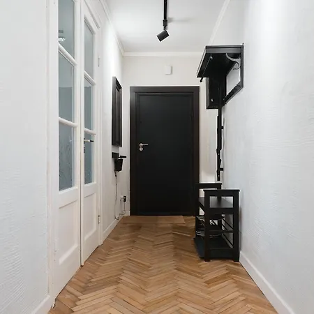 Apartment New Comfortable Nearby Promenade In 5 Minutes From Old Town Of Riga.
