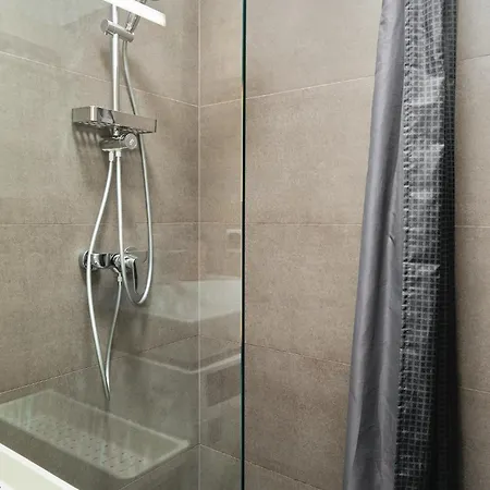 Apartment New Comfortable Nearby Promenade In 5 Minutes From Old Town Of Riga. *